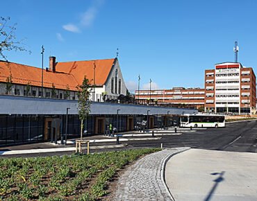 Exteriörbild Sundsvalls centralstation med nya busstationen